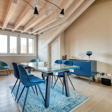 Joivy Elegant With Parking And Balcony * Milan