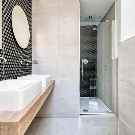 Apartment Joivy Elegant With Parking And Balcony *