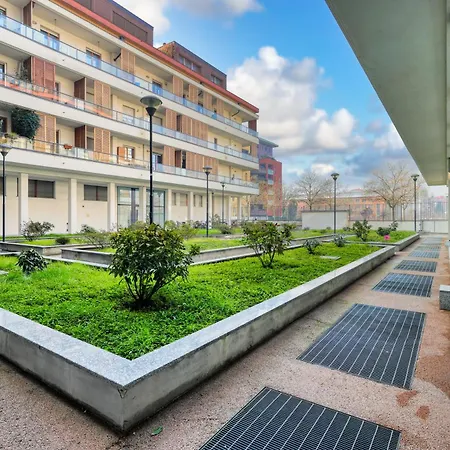 Apartment Joivy Elegant With Parking And Balcony Milan